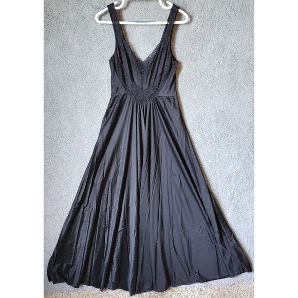 Vintage Undercover Wear Olga Style Full Length Sweep Waltz Nightgown Black Sz XS